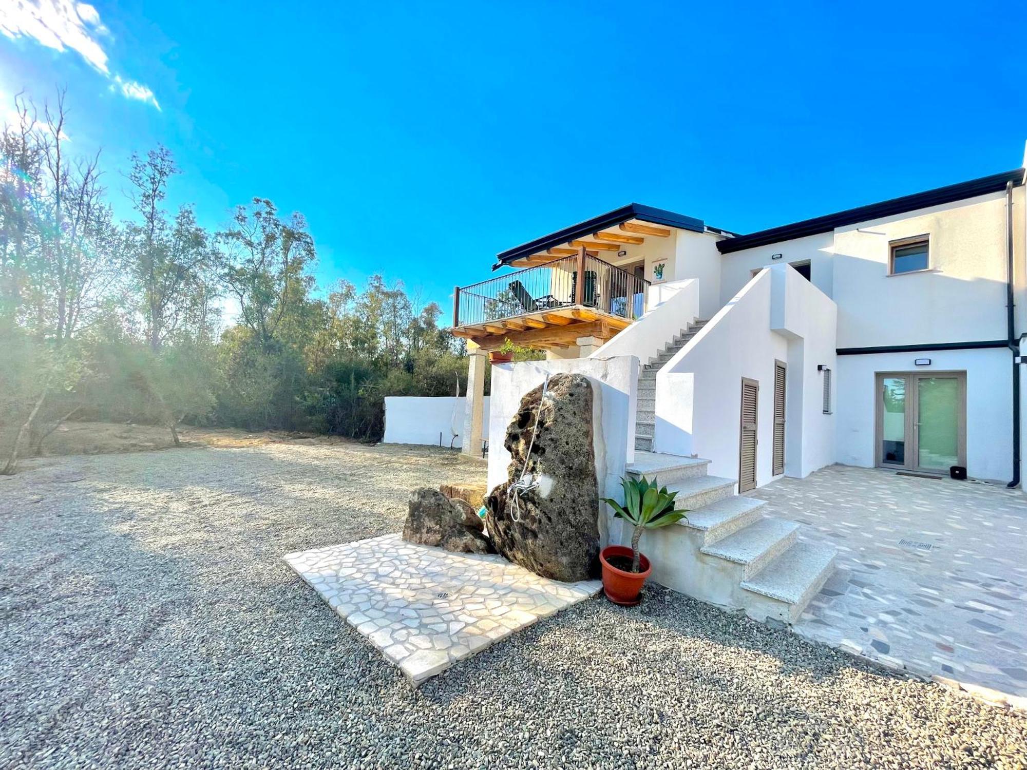 Le Corti Sarde Beach Apartments Bari Sardo Dış mekan fotoğraf